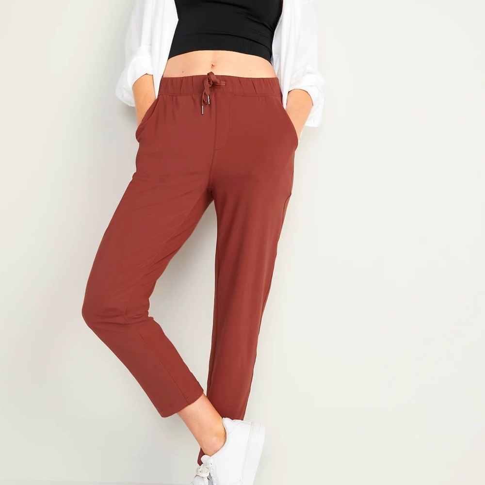 OldNavy High-Waisted Powersoft Coze Edition Slim Taper Pants- Large Tall